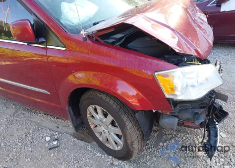 2016 Chrysler Town & Country Touring from USA, damaged, VIN 2C4RC1BG5GR194264